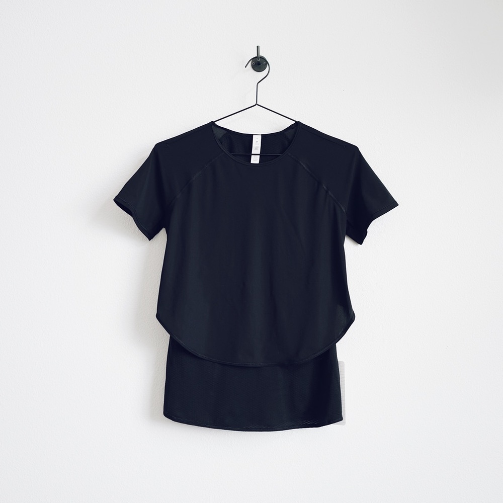 Lululemon Cover Me Tee